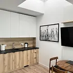 Apartment - Zwycieska Free Garage