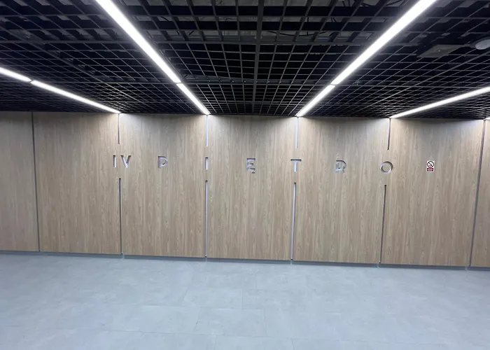 - Zwycieska Free Garage 아파트